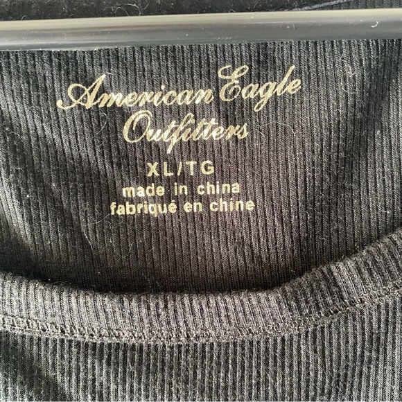 American Eagle XL black light weight long sleeve - Picture 4 of 5